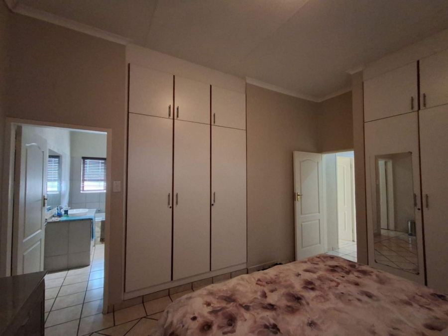 3 Bedroom Property for Sale in Aquapark Limpopo