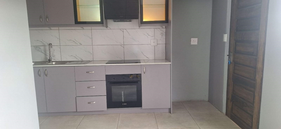 1 Bedroom Property for Sale in Mahwelereng Limpopo