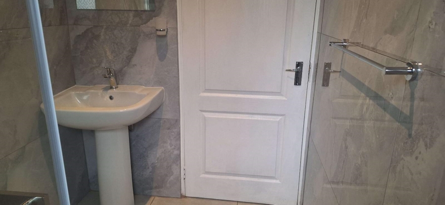 1 Bedroom Property for Sale in Mahwelereng Limpopo