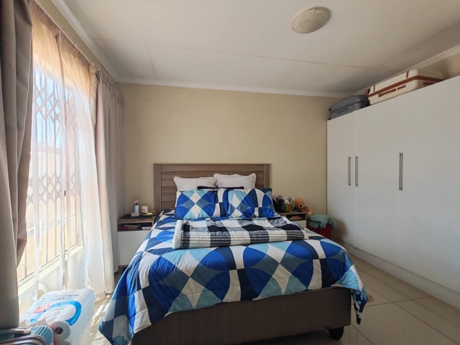 To Let 3 Bedroom Property for Rent in Southern Gateway Limpopo