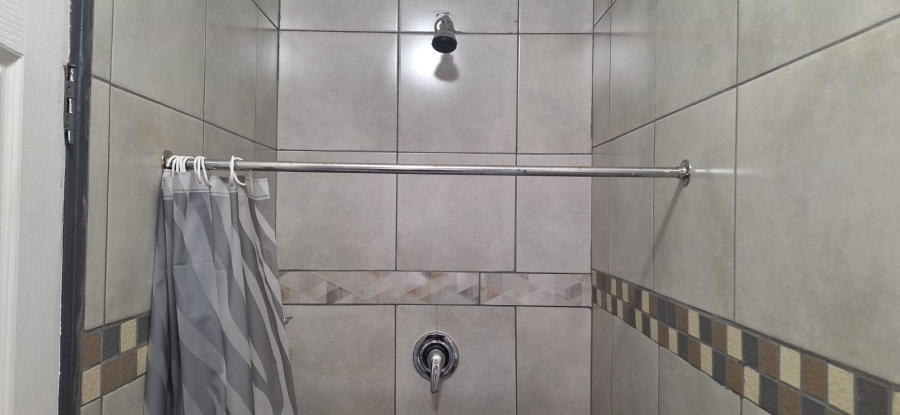 To Let 1 Bedroom Property for Rent in Chroompark Limpopo