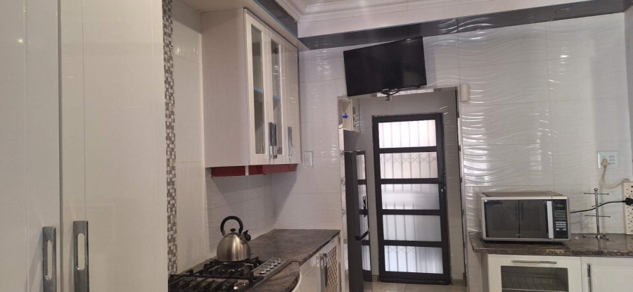 To Let 2 Bedroom Property for Rent in Chroompark Limpopo