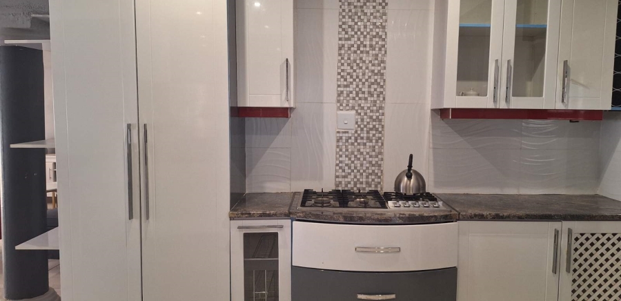 To Let 2 Bedroom Property for Rent in Chroompark Limpopo