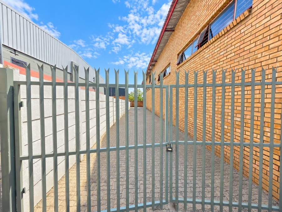 To Let Commercial Property for Rent in Ladine Limpopo