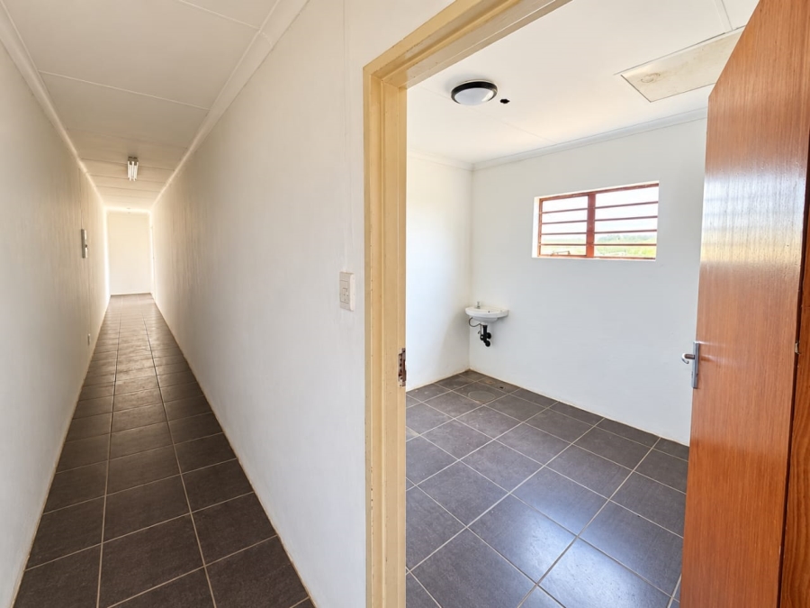 To Let Commercial Property for Rent in Ladine Limpopo