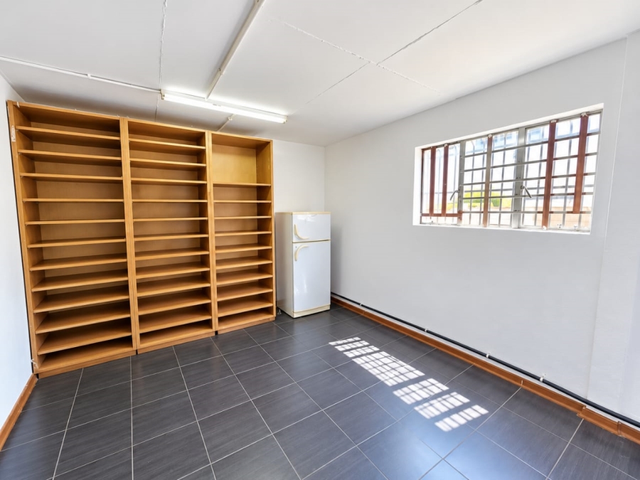 To Let Commercial Property for Rent in Ladine Limpopo