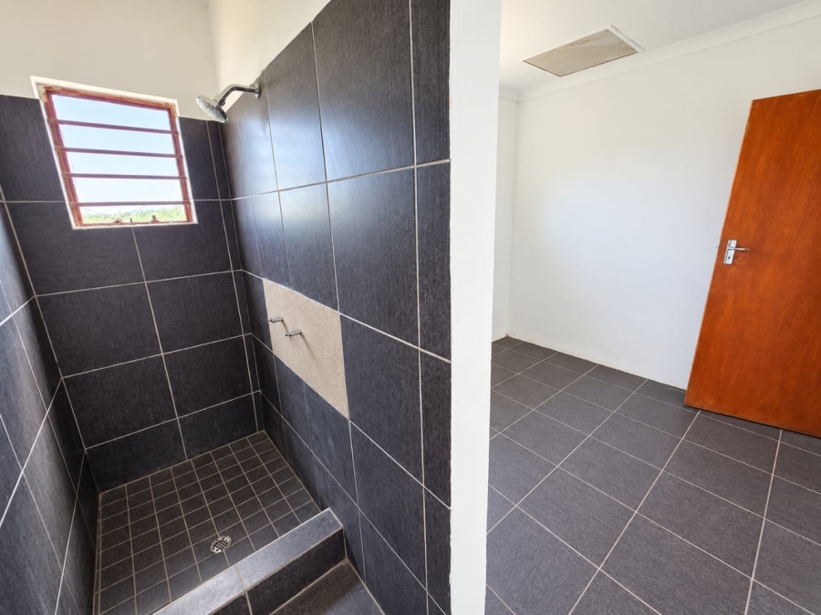 To Let Commercial Property for Rent in Ladine Limpopo