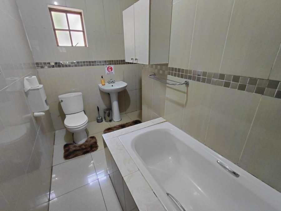 Commercial Property for Sale in Moregloed Limpopo