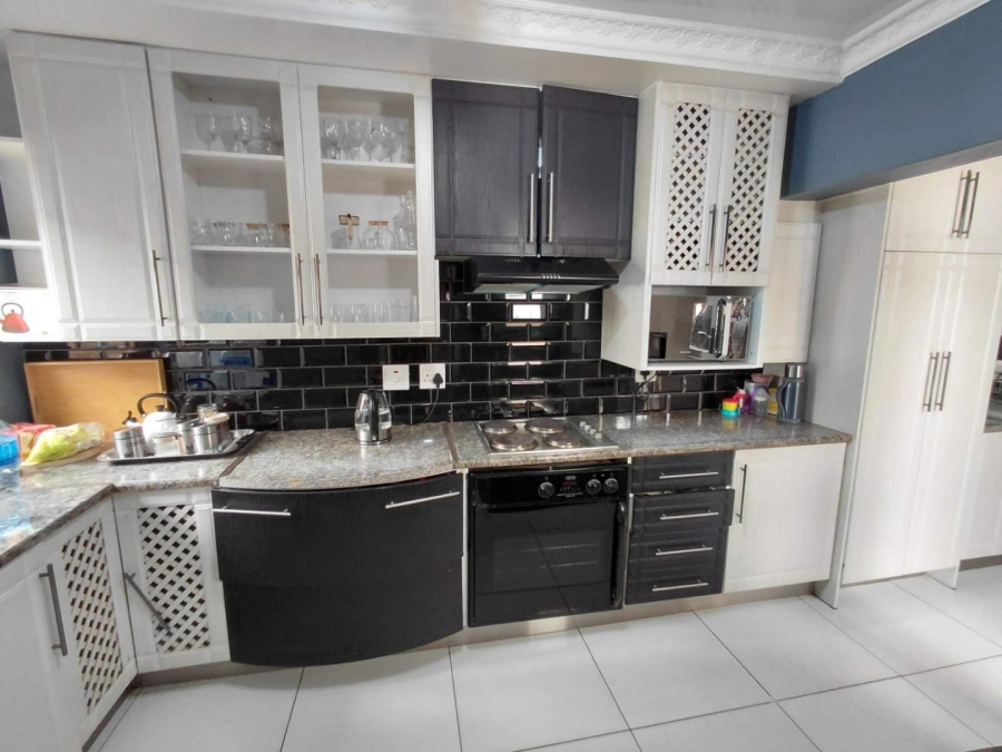 3 Bedroom Property for Sale in Bendor Limpopo