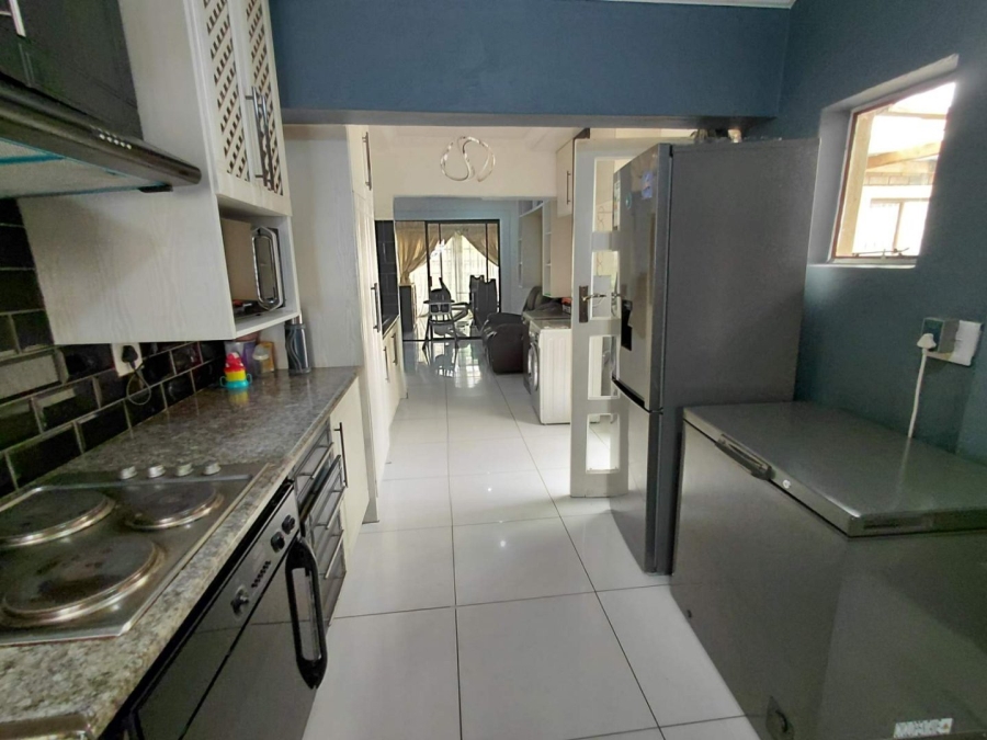 3 Bedroom Property for Sale in Bendor Limpopo