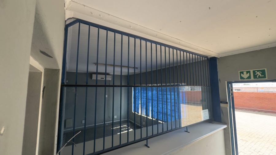 To Let Commercial Property for Rent in Futura Industrial Limpopo