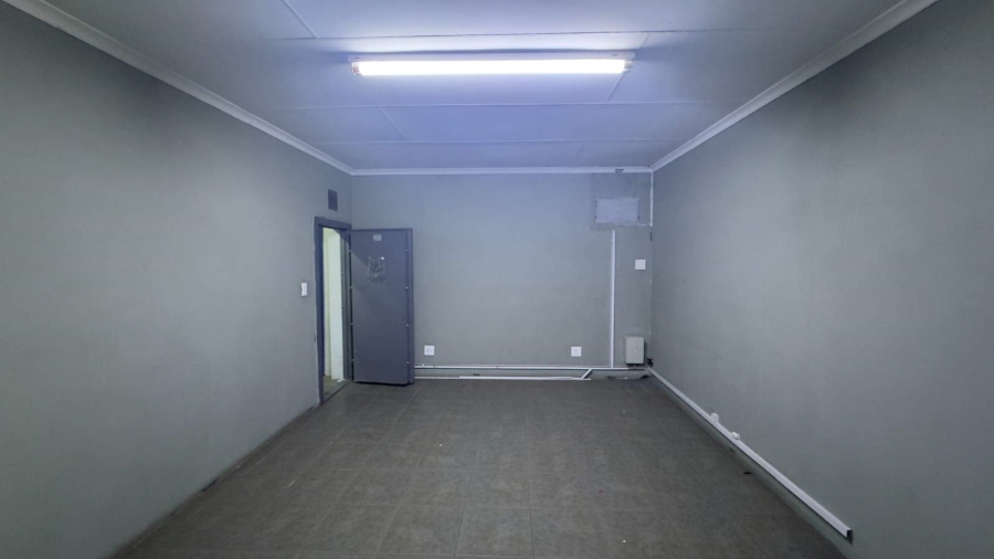 To Let Commercial Property for Rent in Futura Industrial Limpopo