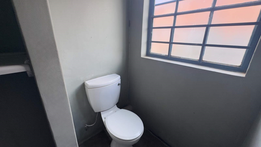 To Let Commercial Property for Rent in Futura Industrial Limpopo