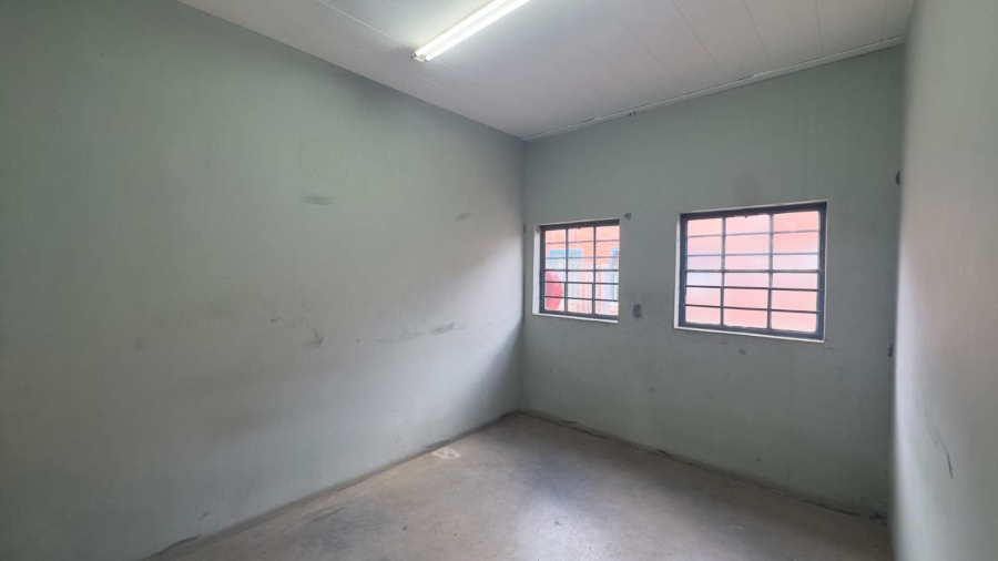 To Let Commercial Property for Rent in Futura Industrial Limpopo