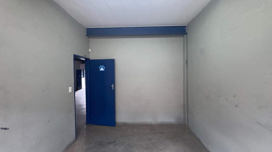 To Let Commercial Property for Rent in Futura Industrial Limpopo