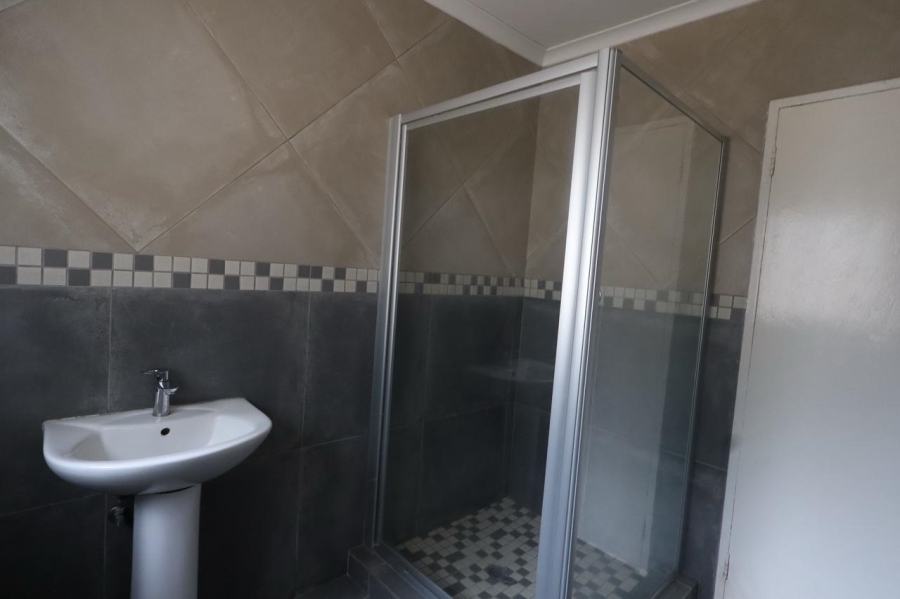 To Let 2 Bedroom Property for Rent in Polokwane Central Limpopo