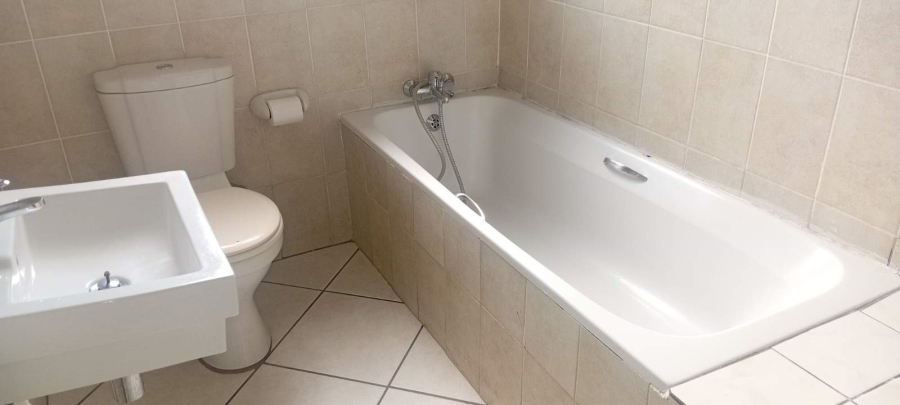 To Let 3 Bedroom Property for Rent in Bendor Limpopo