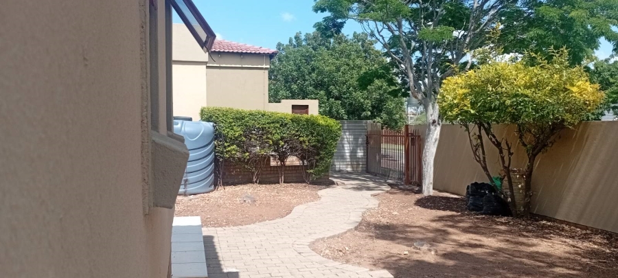 To Let 3 Bedroom Property for Rent in Bendor Limpopo