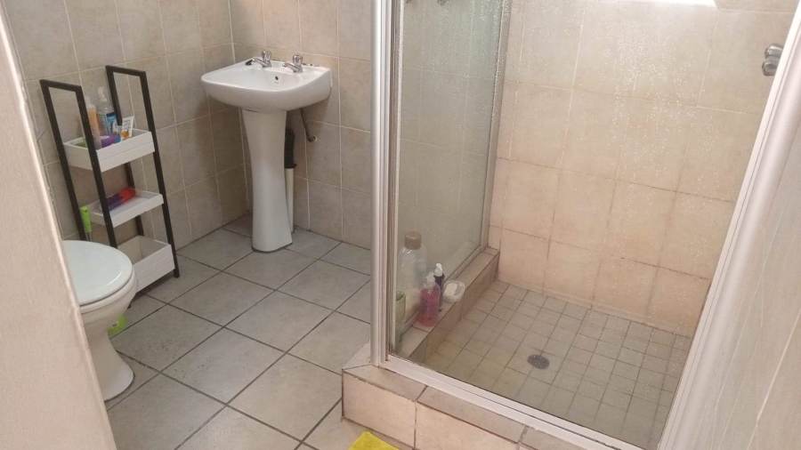 To Let 3 Bedroom Property for Rent in Bendor Limpopo