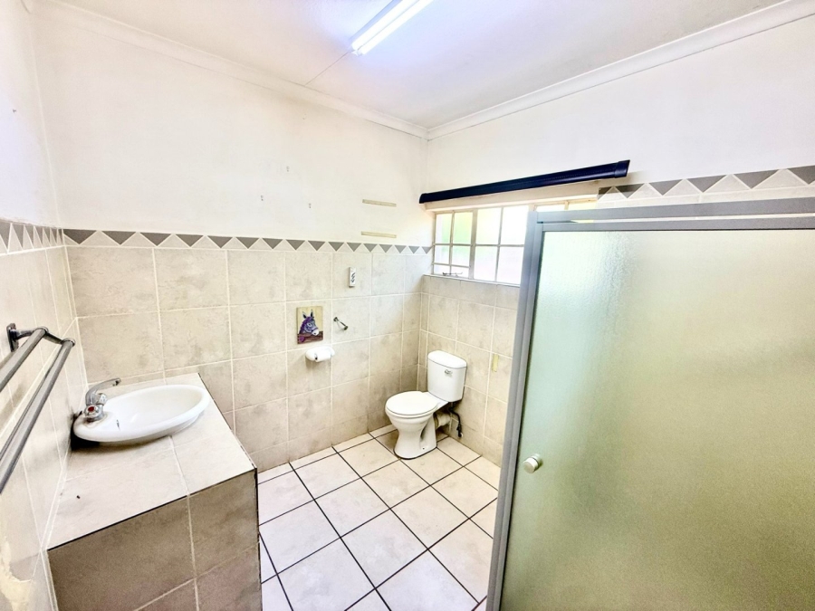 3 Bedroom Property for Sale in Kameeldoringpark Limpopo