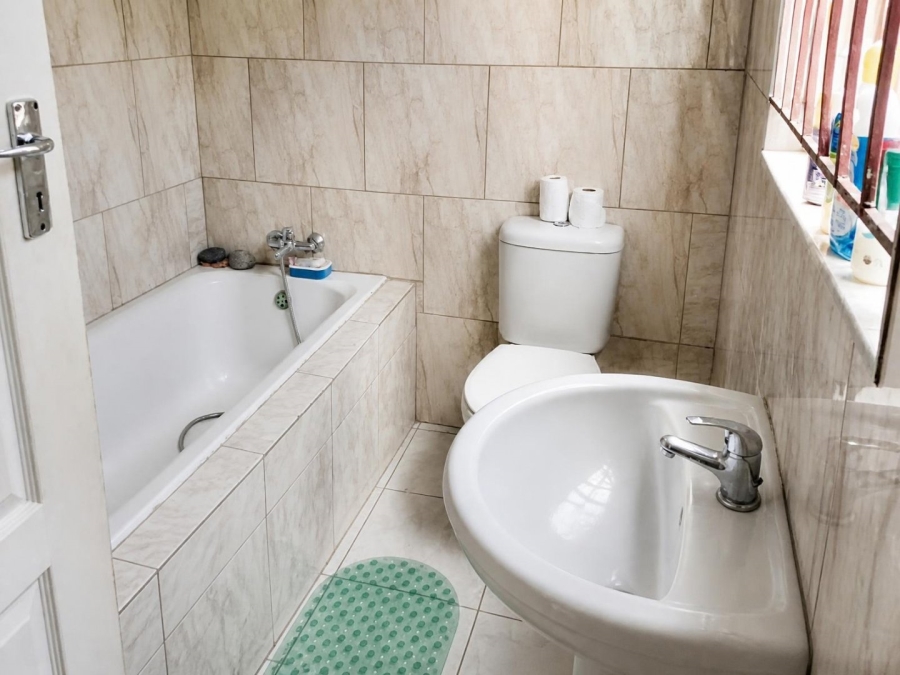 3 Bedroom Property for Sale in Nkowankowa Limpopo