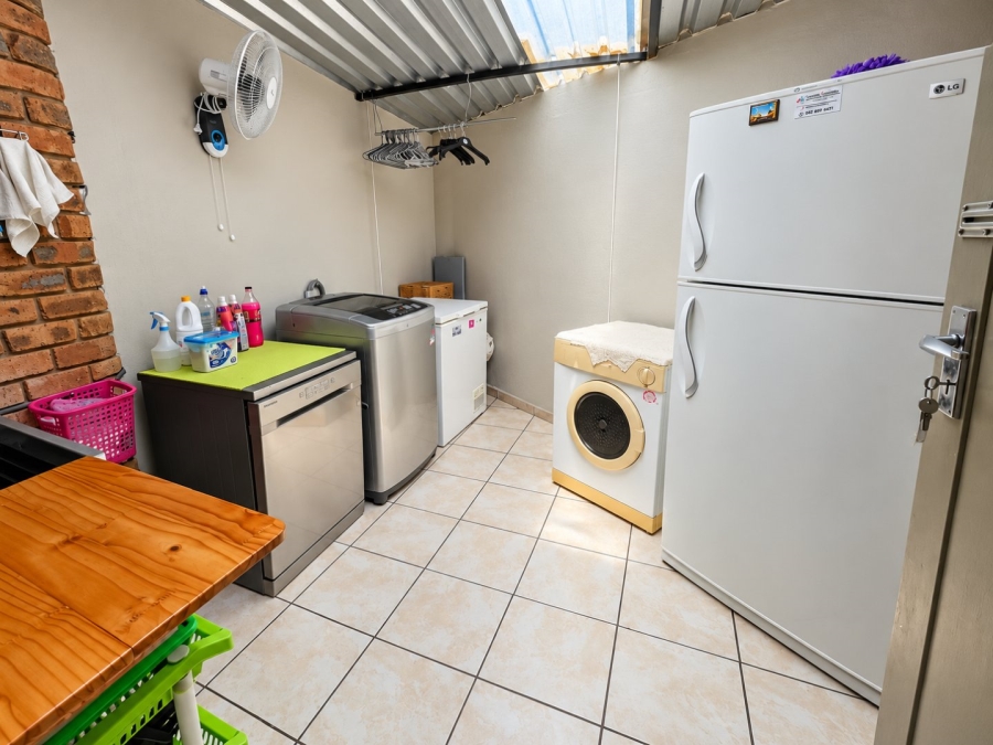 3 Bedroom Property for Sale in Bendor Limpopo