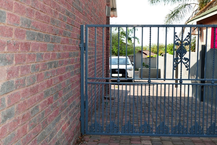 3 Bedroom Property for Sale in Bendor Limpopo