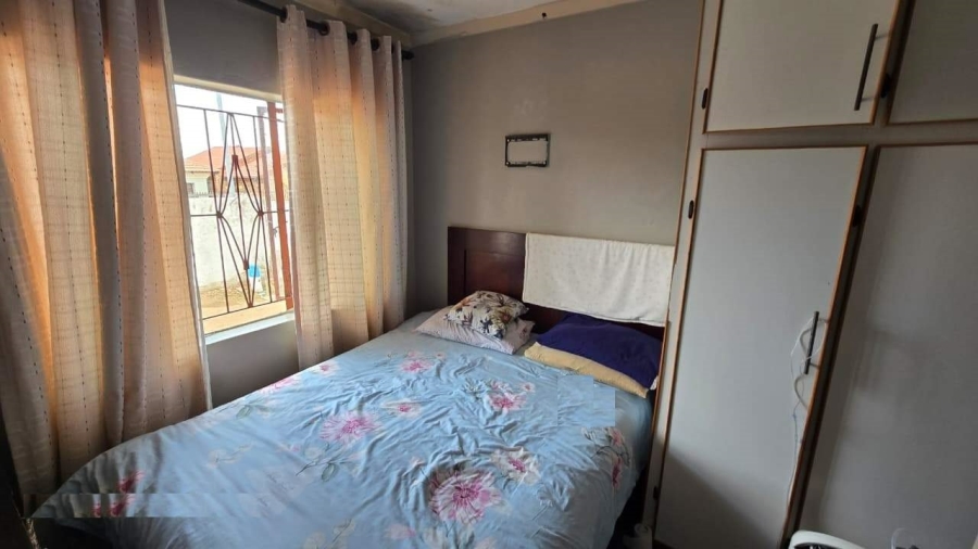 1 Bedroom Property for Sale in Ivy Park Limpopo