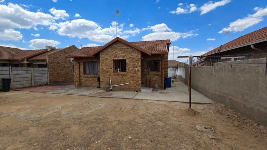 1 Bedroom Property for Sale in Ivy Park Limpopo