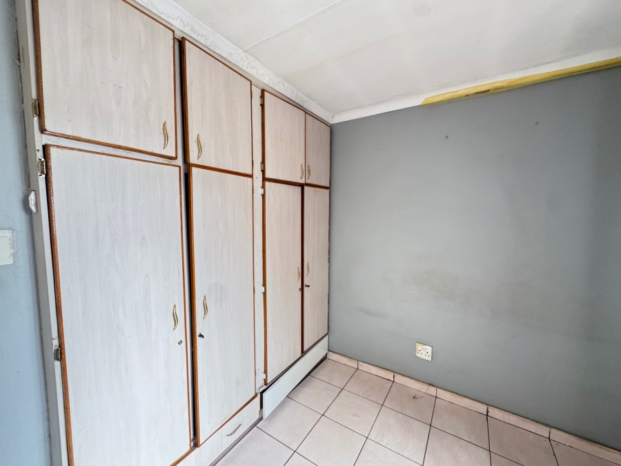 To Let 3 Bedroom Property for Rent in Lesedi Park Limpopo