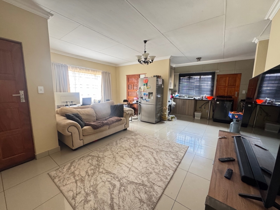 To Let 3 Bedroom Property for Rent in Waterberry Country Estate Limpopo