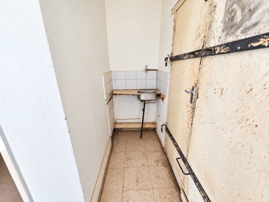 To Let Commercial Property for Rent in Polokwane Central Limpopo