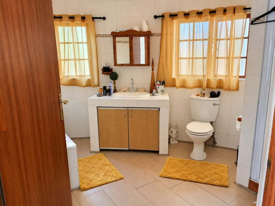 4 Bedroom Property for Sale in Silwerkruin Limpopo