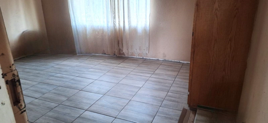 2 Bedroom Property for Sale in Chroompark Limpopo