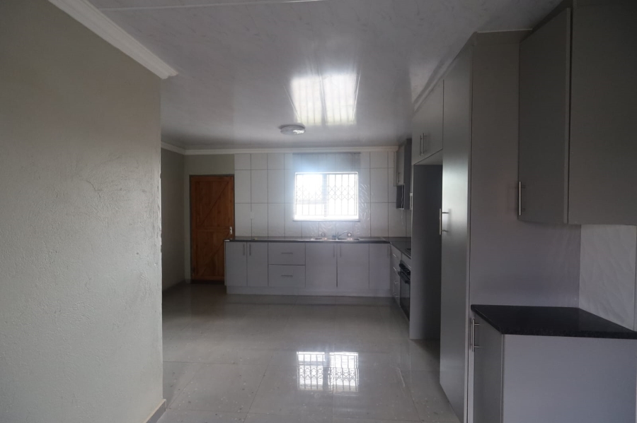 To Let 3 Bedroom Property for Rent in Bendor Limpopo