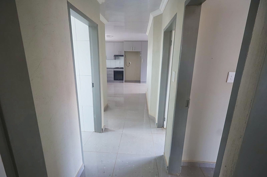 To Let 3 Bedroom Property for Rent in Bendor Limpopo