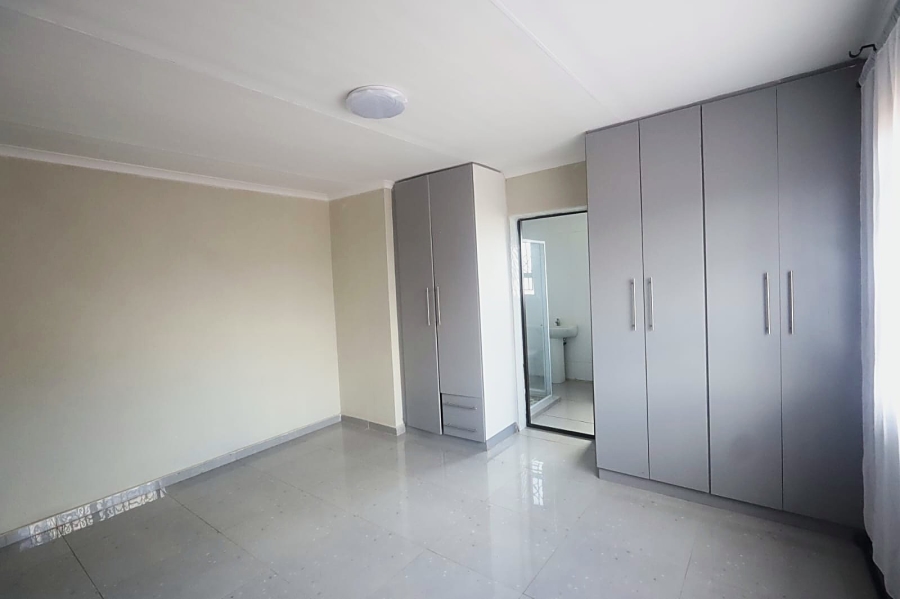 To Let 3 Bedroom Property for Rent in Bendor Limpopo