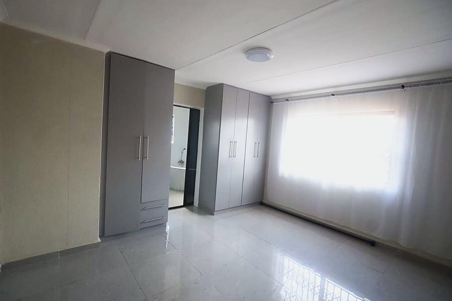 To Let 3 Bedroom Property for Rent in Bendor Limpopo