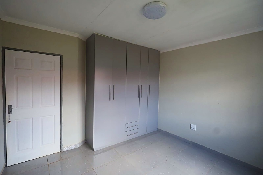 To Let 3 Bedroom Property for Rent in Bendor Limpopo