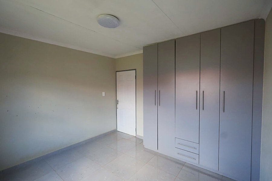 To Let 3 Bedroom Property for Rent in Bendor Limpopo