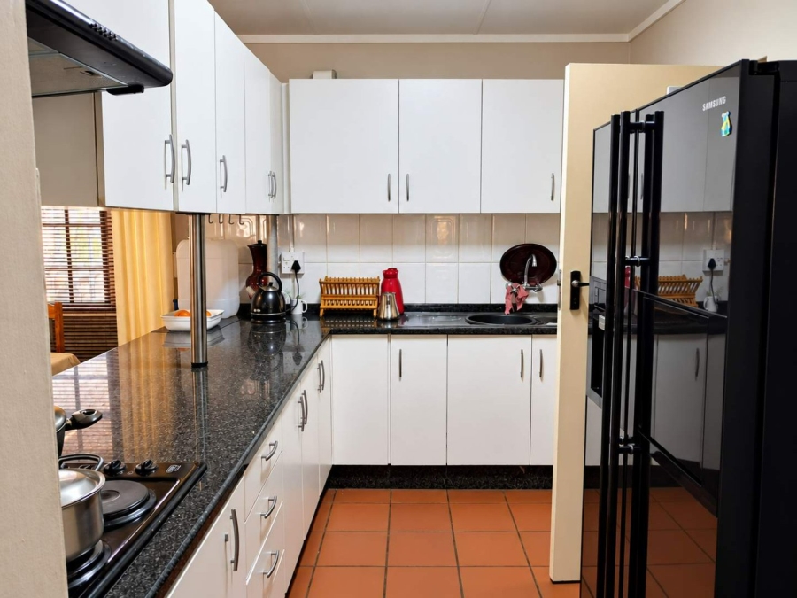 3 Bedroom Property for Sale in Bendor Place Limpopo