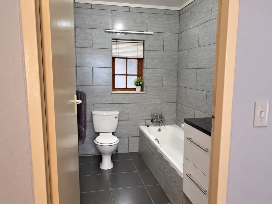 3 Bedroom Property for Sale in Bendor Place Limpopo