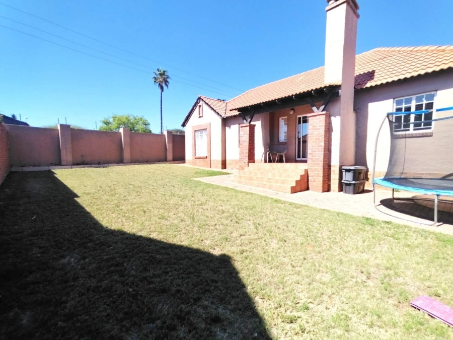 3 Bedroom Property for Sale in North View Estate Limpopo