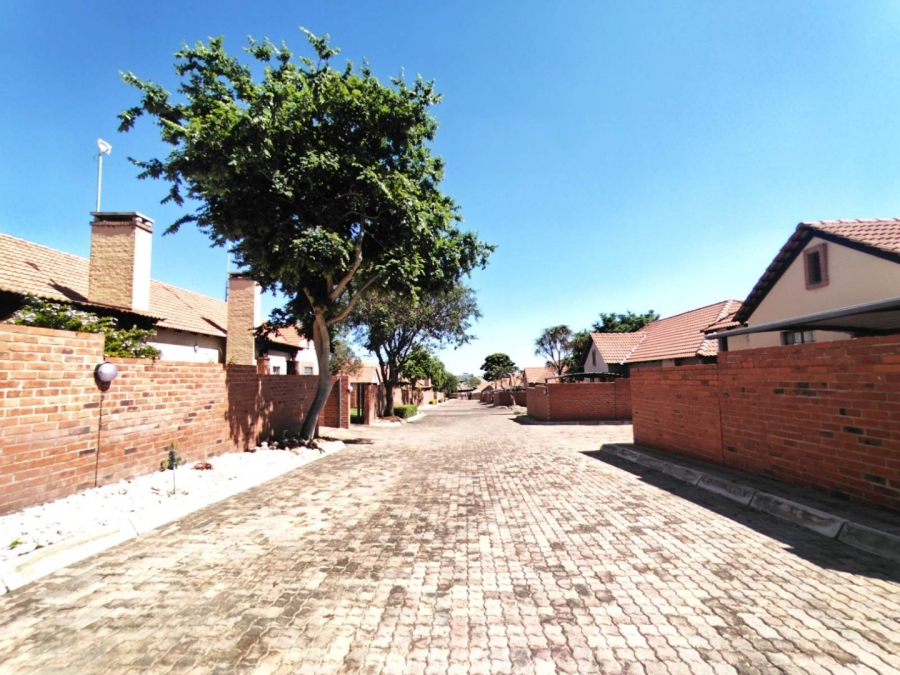 3 Bedroom Property for Sale in North View Estate Limpopo
