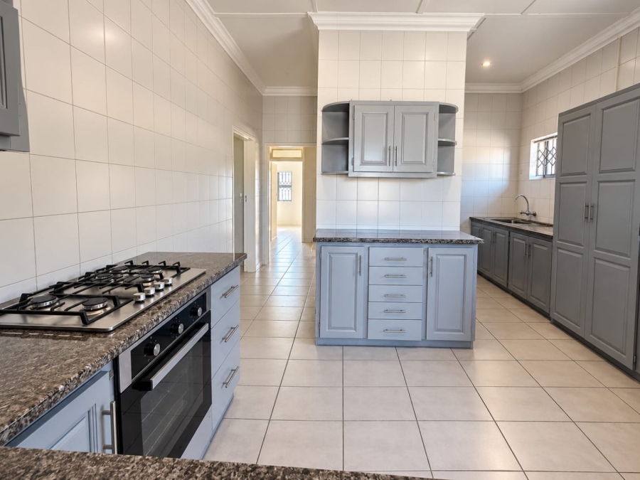 To Let Commercial Property for Rent in Hospitaalpark Limpopo
