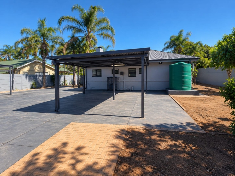 To Let Commercial Property for Rent in Hospitaalpark Limpopo