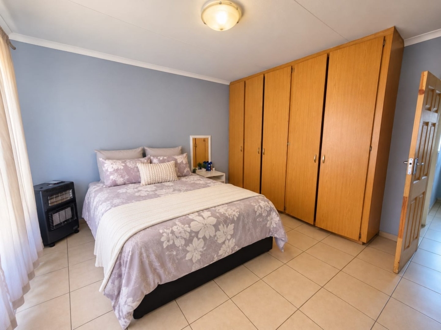 To Let 3 Bedroom Property for Rent in Annadale Limpopo