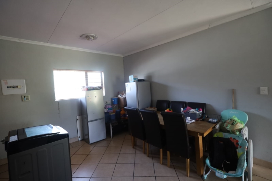 To Let 1 Bedroom Property for Rent in Penina Park Limpopo