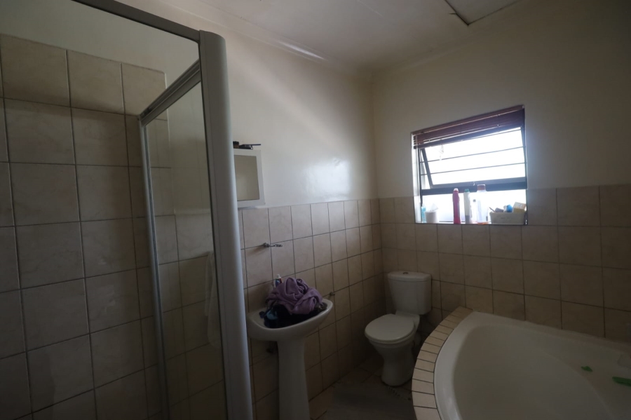 To Let 1 Bedroom Property for Rent in Penina Park Limpopo