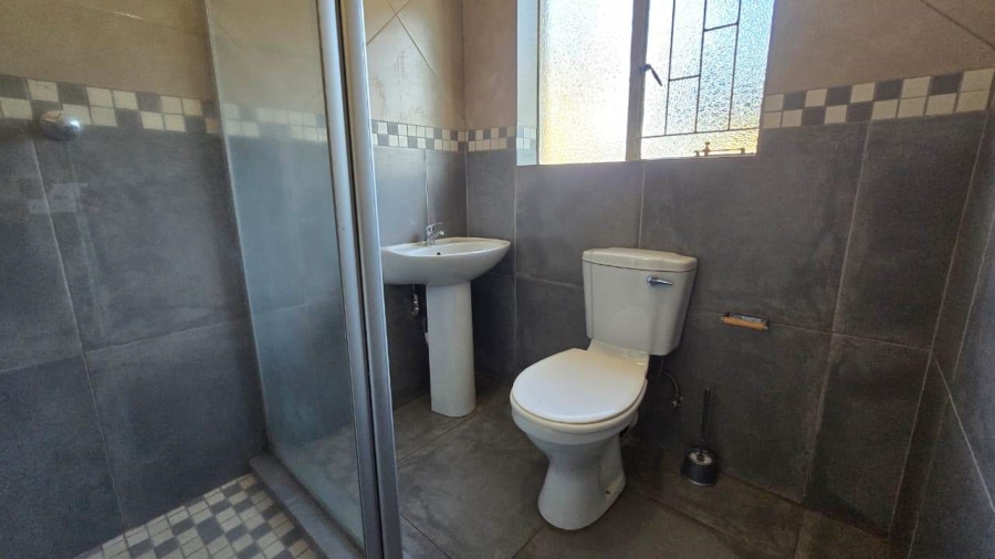 To Let 2 Bedroom Property for Rent in Polokwane Central Limpopo